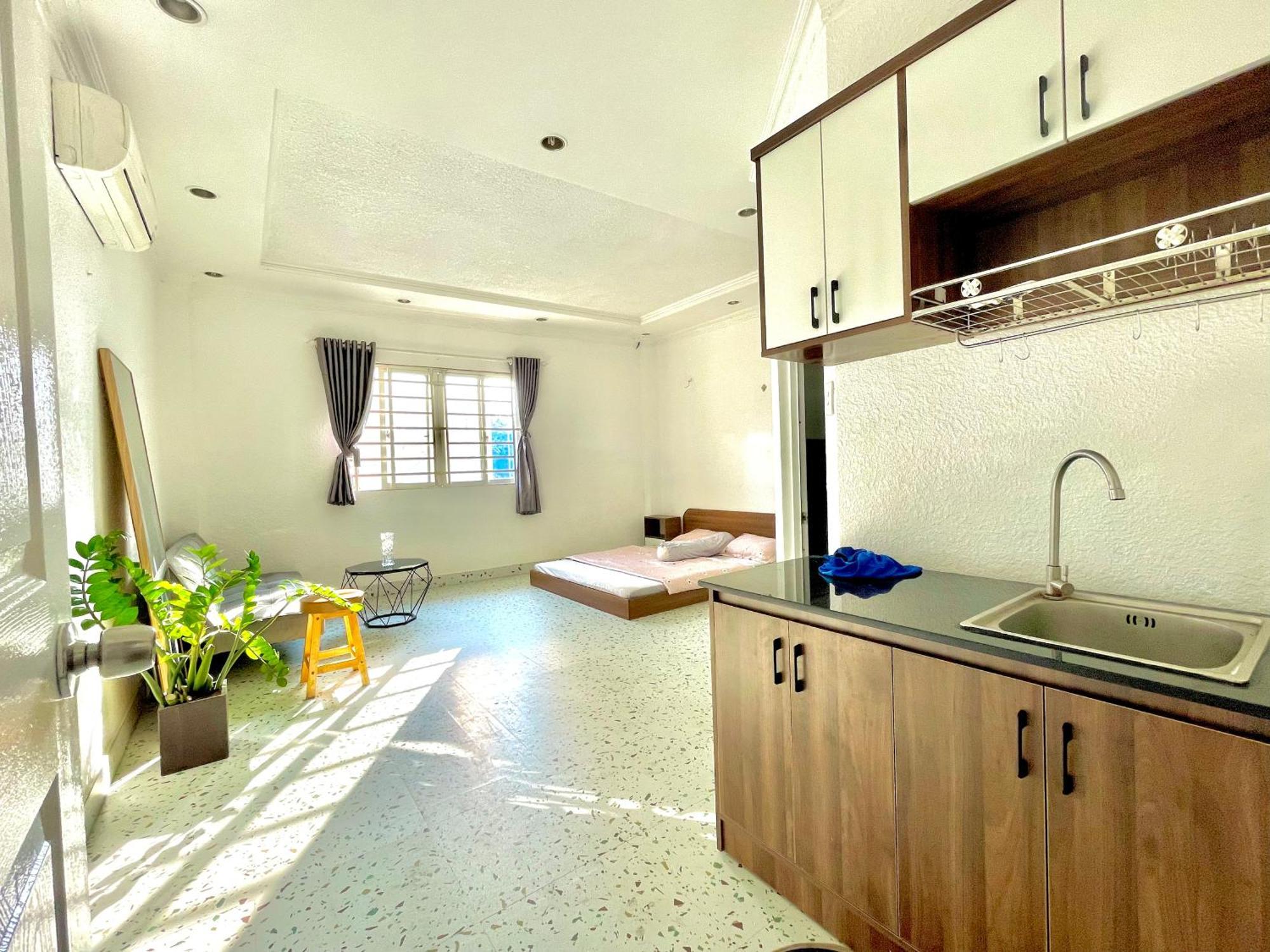 Guest house Your House *